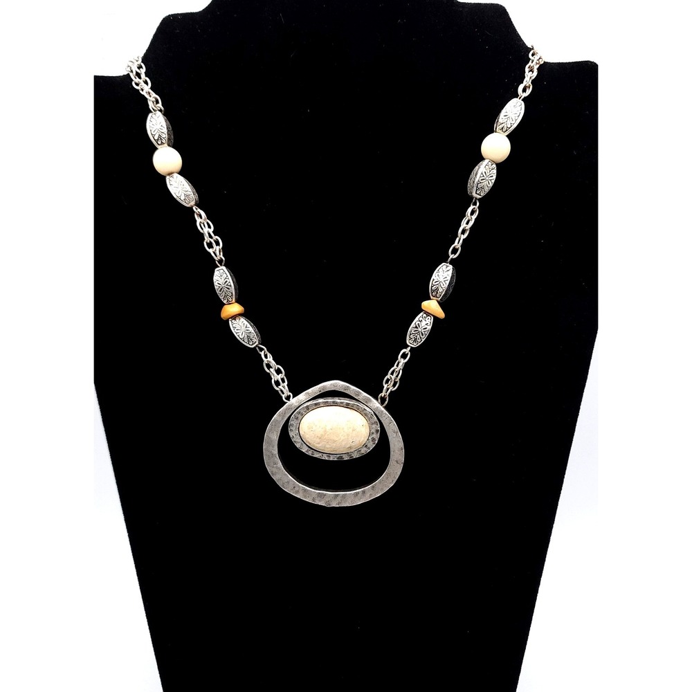 Vintage‎ Avenue Statement Necklace